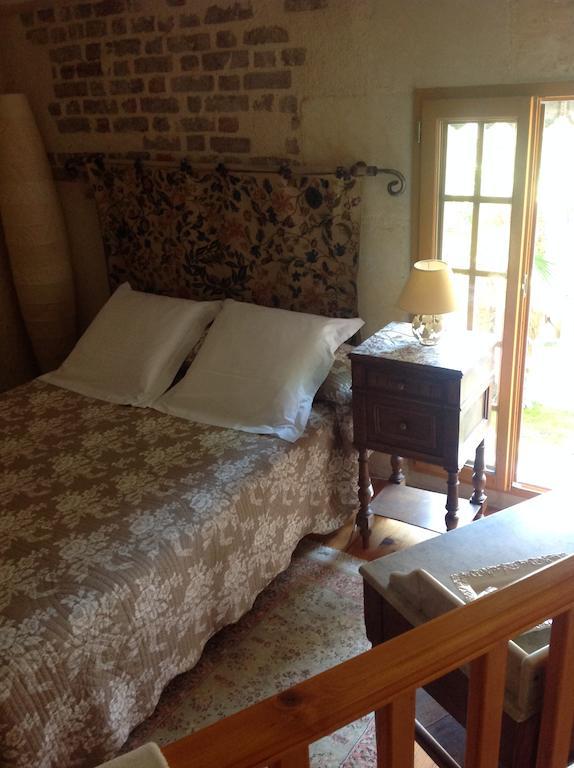 Cote Sud Bed & Breakfast Troo Room photo